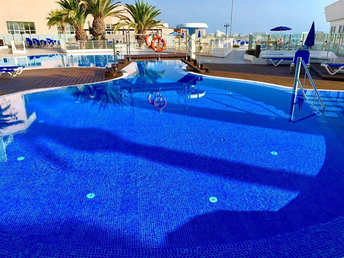 First Line Seaview Apartment أذيخي المظهر الخارجي الصورة